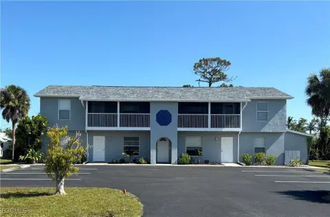 Updated Quadplex Near Sanibel Beaches