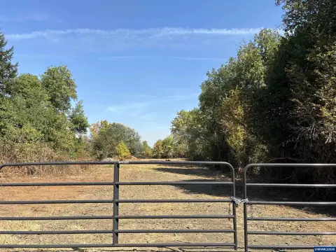 Commercial Land with Utilities