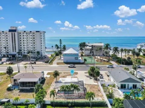 Buildable Lot Near Fort Myers Beach