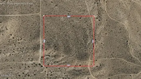 10 Acres in Pearblossom, CA