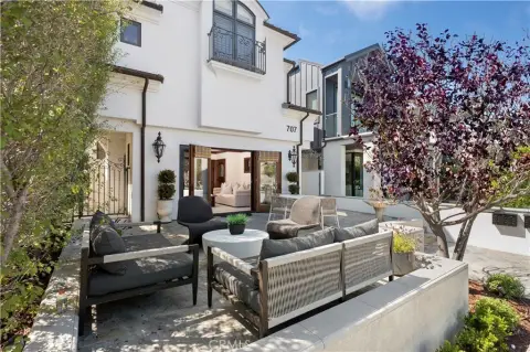 Duplex with Private Patios