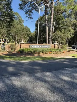 Large Corner Lot in Baton Rouge