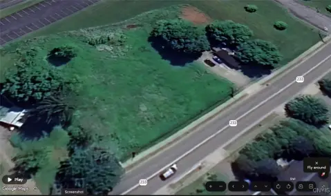 Westmoreland Buildable Commercial Lot