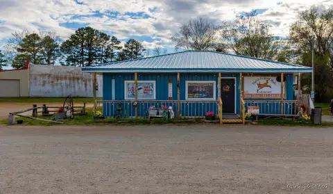 Three Legged Mule Restaurant
