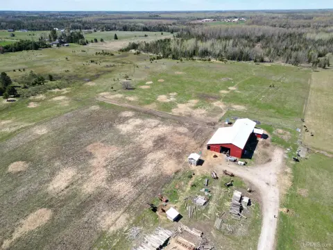 Delta County Farm with Outbuildings