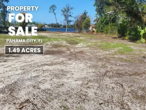 Waterfront Land in Panama City