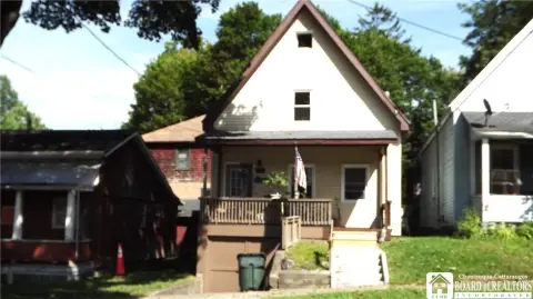Duplex with Separate Utilities