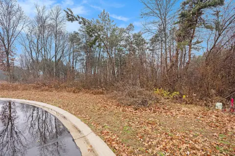 Spacious Lot in Mystic Pines