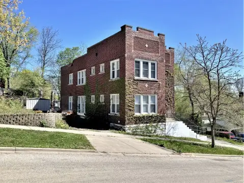 Remodeled Duplex in Joliet