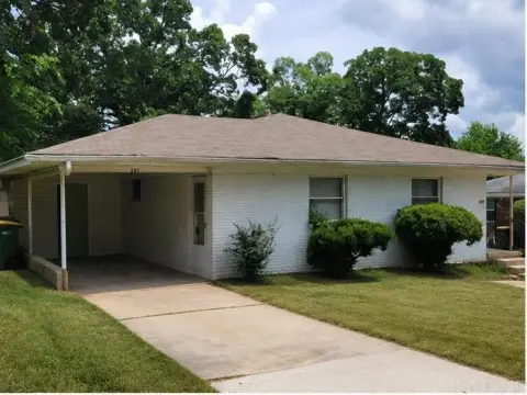 Duplex with Two Two-Bed Units