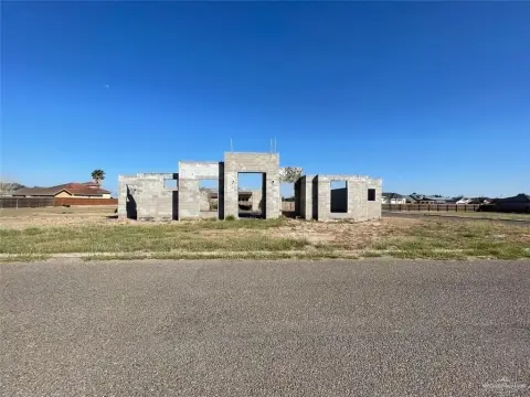 Residential Corner Lot in Donna, TX