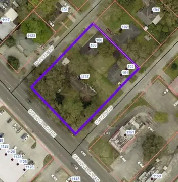 Commercial Lot with Two-Corner Access