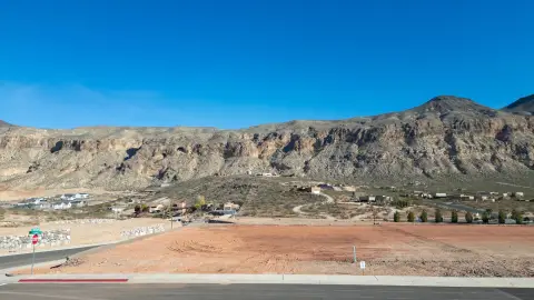 Hurricane Cliffs Homesite with Views