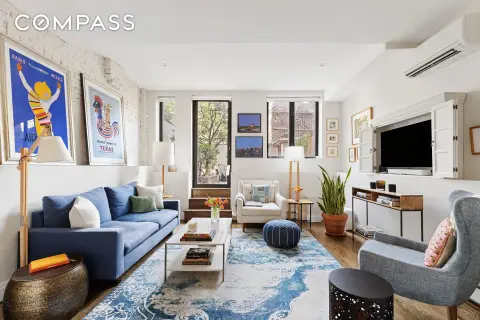 Renovated Townhouse in Washington Heights