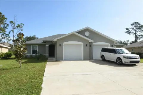 2021 Duplex With Private Outdoor Space