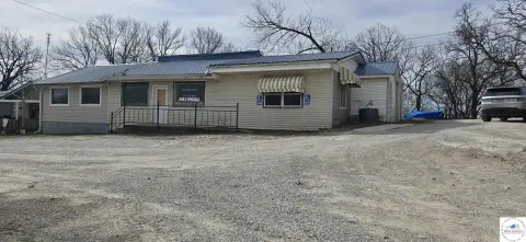 Warsaw Land with Existing Building