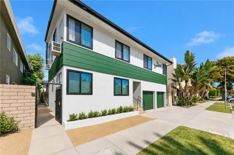11-Unit Apartment Building