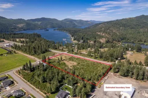 Spirit Lake Commercial Land Parcel