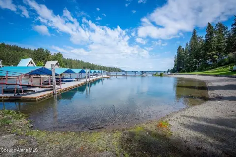 Waterfront Land Parcel with Boat Slip