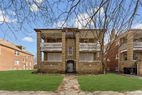 Detroit Quadruplex Investment Opportunity