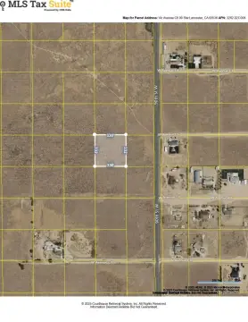 Land in Antelope Acres