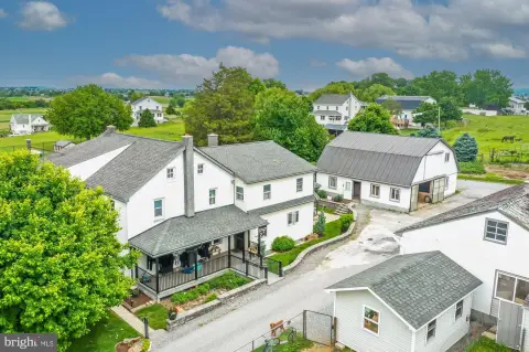 Single-Family Home with In-Law Quarters