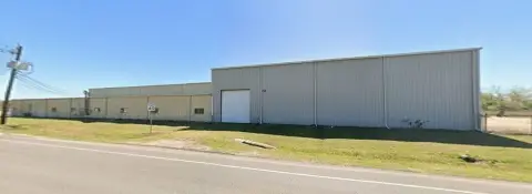 Crane-Served Warehouse Facility