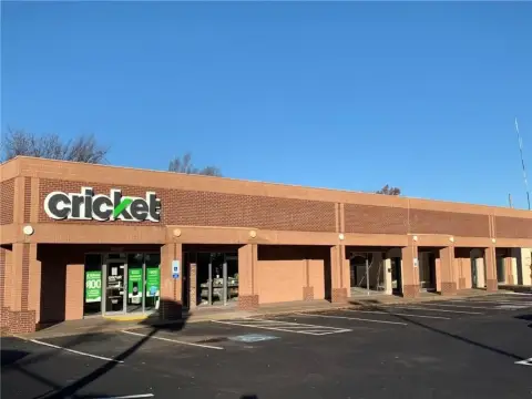 Retail Shopping Center on College