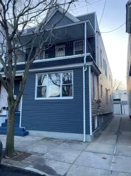 Glendale Multifamily Property for Sale