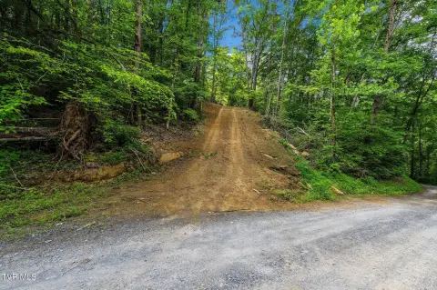 Unrestricted Hunting and Recreation Tract
