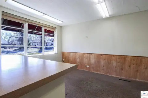 Downtown Office with Flexible Layout