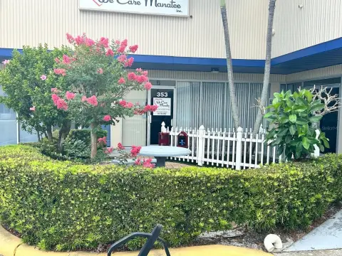 Updated Office Condo Near Courthouse