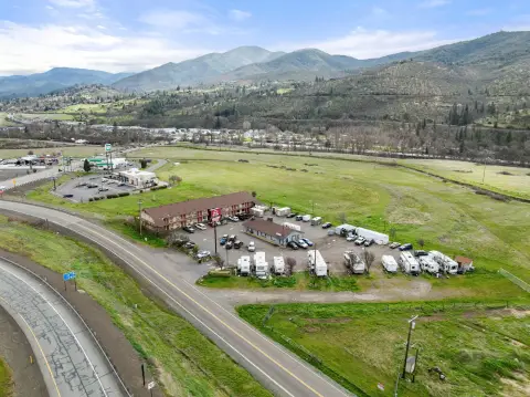 Ashland Motel with Restaurant Space