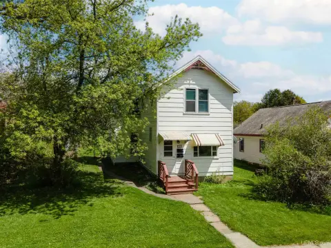 Turn-Key Duplex with Recent Upgrades