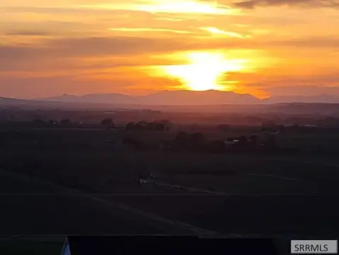 Idaho Falls Land with Views