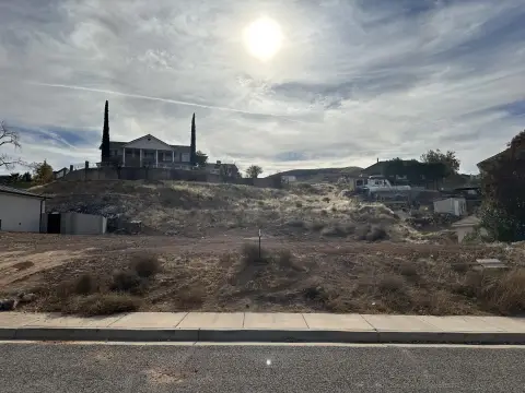 Residential Lot in Hurricane, UT