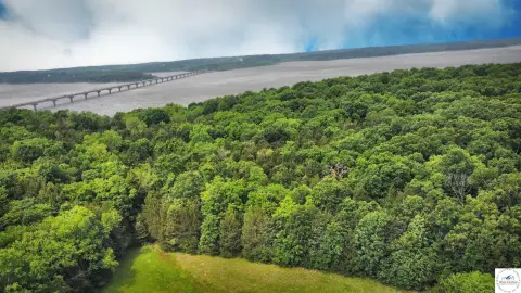 Warsaw Land Near Corps Land