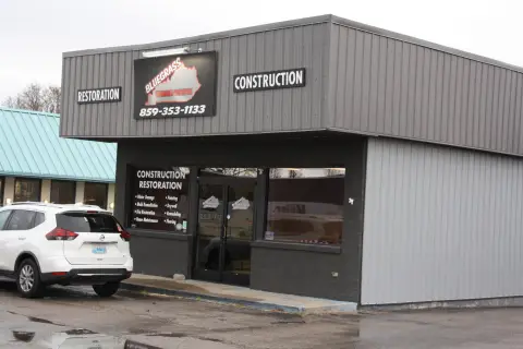 Richmond Commercial Building For Sale