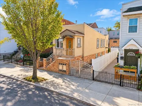 Vacant Two-Unit Duplex with Garage