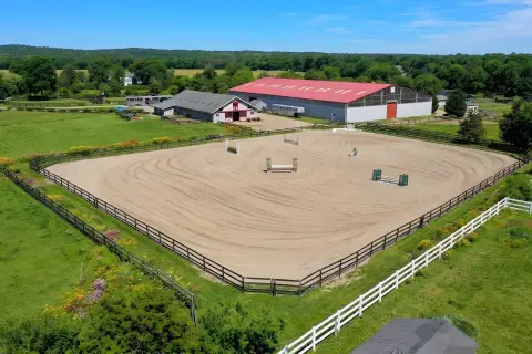 Equestrian Agricultural Reserve with Indoor Arena
