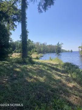 Waterfront Land on Chowan River