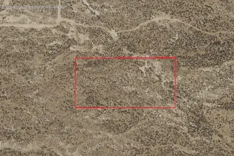 Lancaster Land Near Fox Field