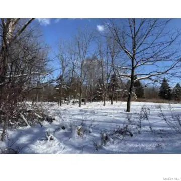 6.4 Acres in Middletown, NY