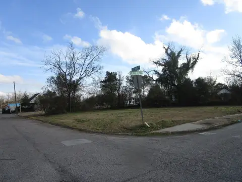 Residential Land in Augusta, GA