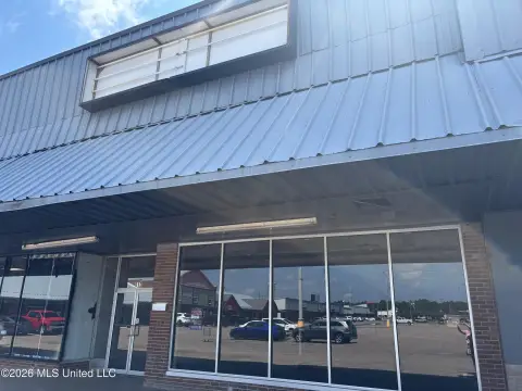 Strip Center Retail Space