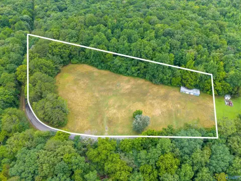 Commercial Land with 4-Bay Garage