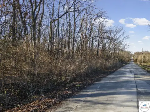 8 Acre Residential Building Parcel