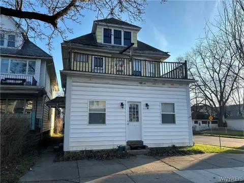 North Buffalo Three-Unit Triplex