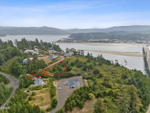 Bay View Homesite in Waldport