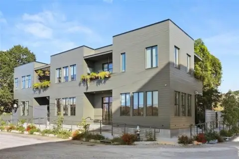 New Orleans Mixed-Use Investment